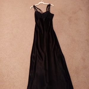 S 3/4 black gorgeous full length gown free shipping!